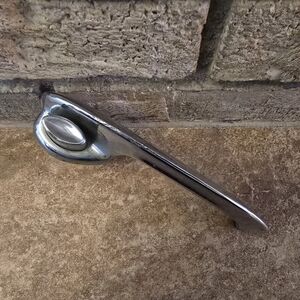 1956 | GM | Chevrolet Bel Air Exterior Passenger Door Handle